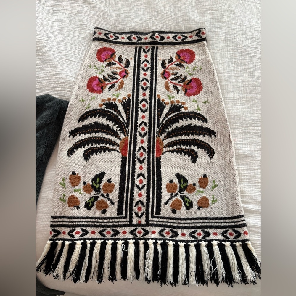 FARM Rio Multicolor Patterned Skirt - Picture 5 of 6